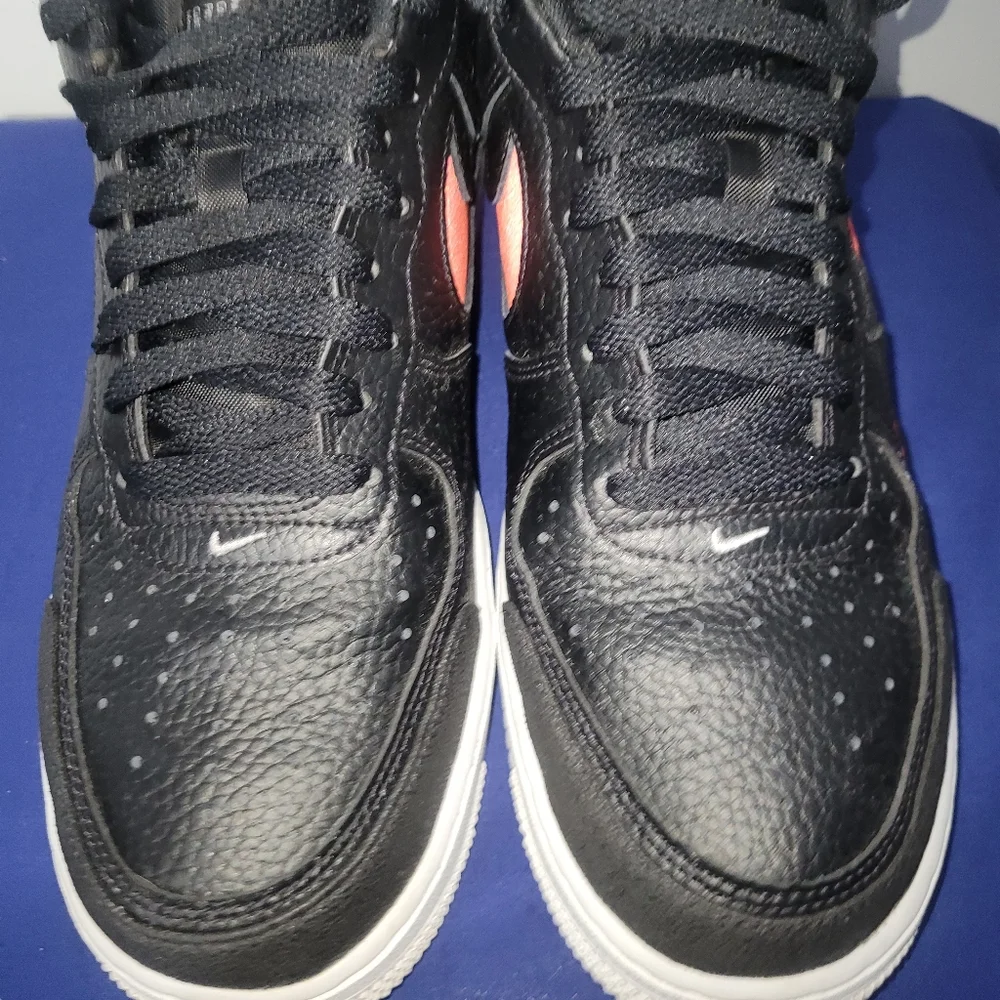 Nike Air Force 1 Low Utility - Picture 7 of 11